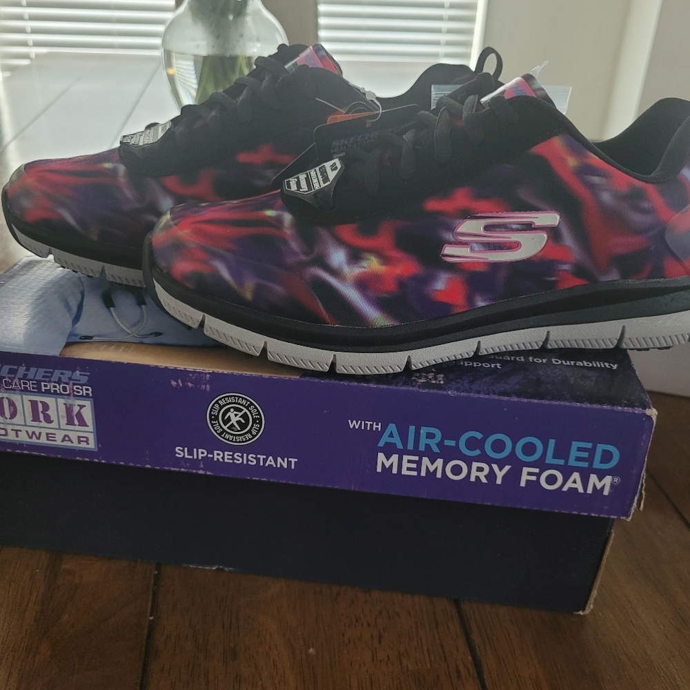 Skechers Healthcare Pro Size 7